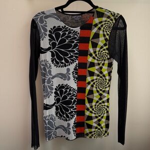 Petit Pois by Viviana G - Black and Multi Graphic Mesh Top
